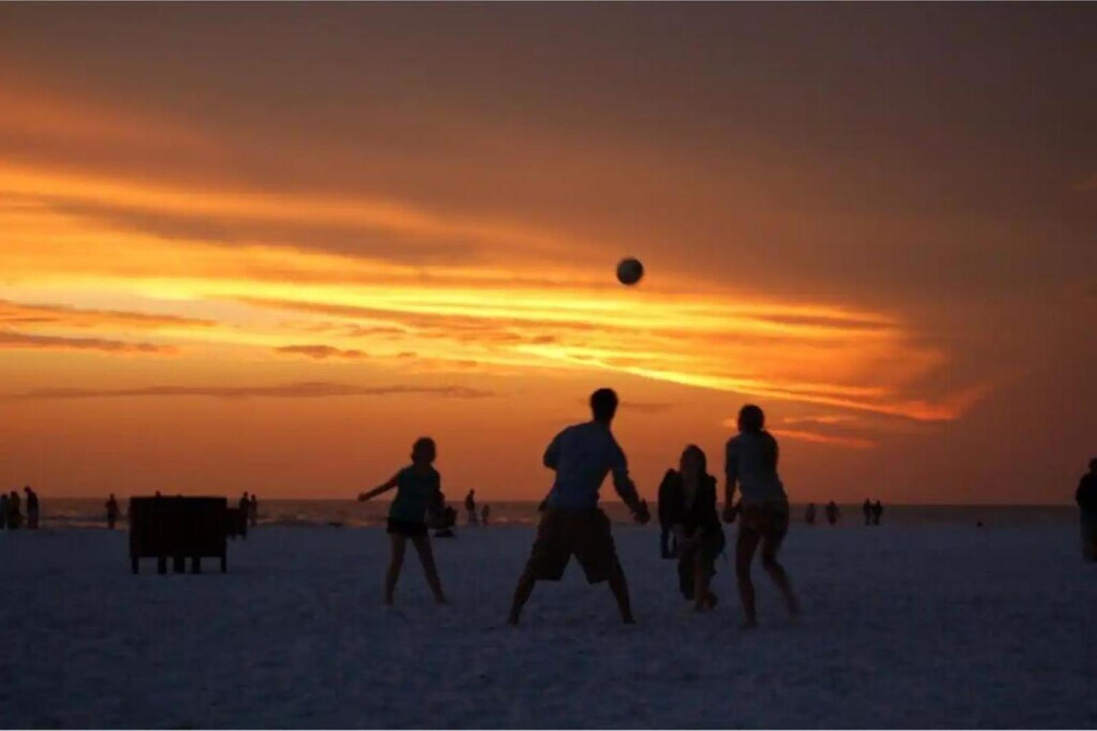Beachfront Getaway In Siesta Key Exteriör bild